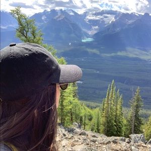 Meet your Posher, Diana